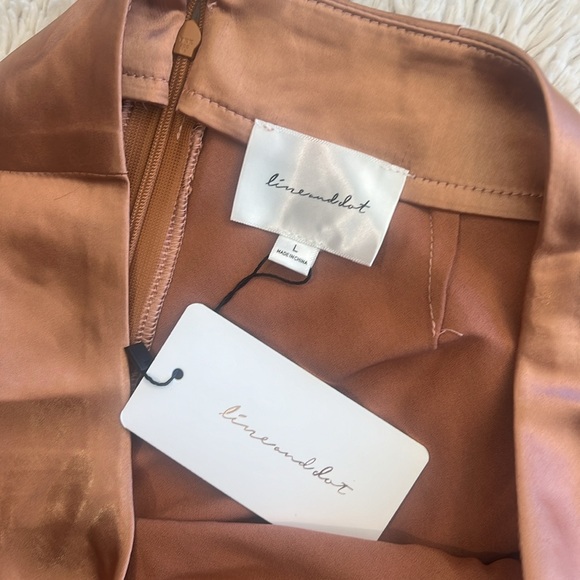 Line & Dot Lisa Midi satin skirt in ginger size large NWT - Picture 5 of 9